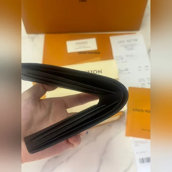 Louis Vuitton Slender Wallet - Picture 4 of 8